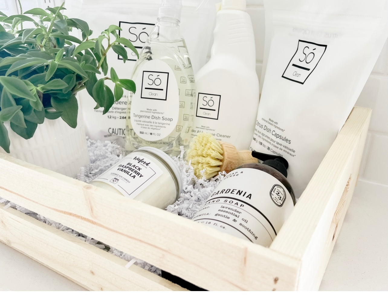 CUSTOM GIFT CRATE