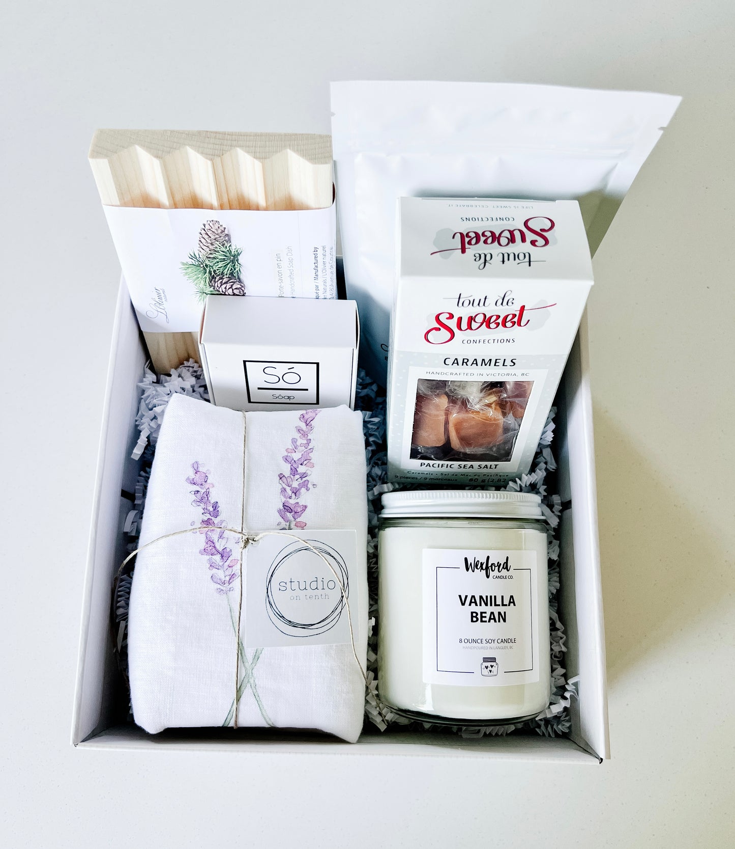 PAMPER GIFT BOX